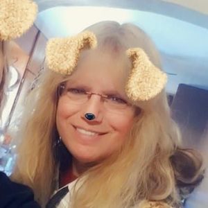 Meet your Posher, Leigh